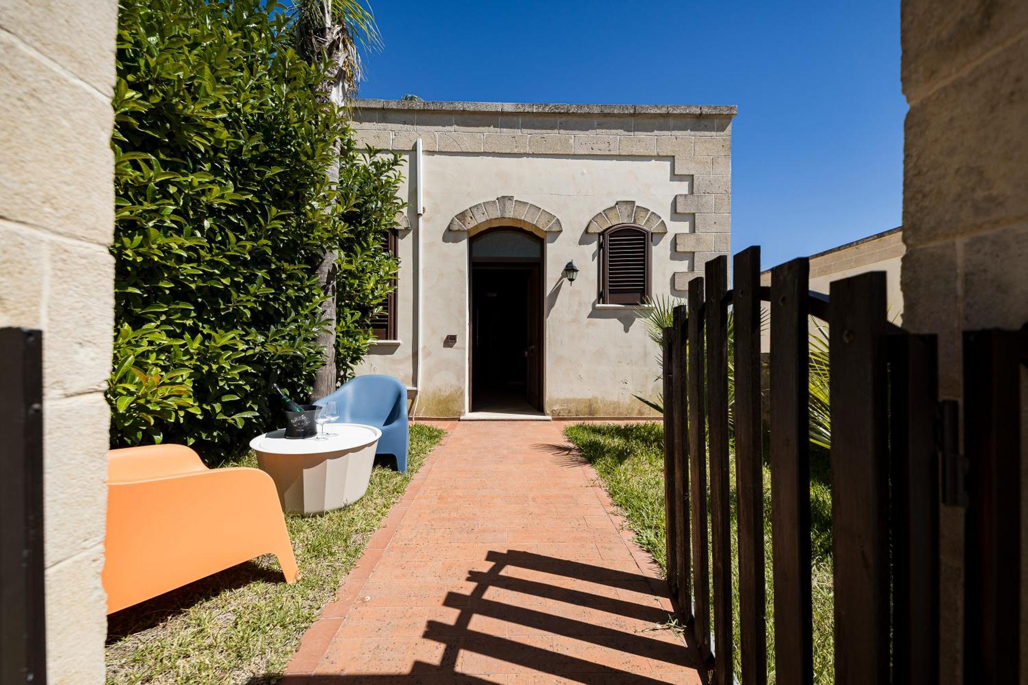 La Restuccia - Masseria Urban Lequile Exterior photo